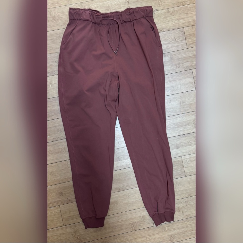 Lululemon Stretch HR joggers -Dark Taracota